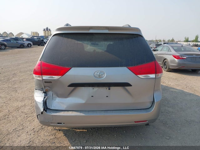 Aukcja sprzedaży 2011 Toyota Sienna, vin: 5TDZK3DC4BS132234, numer aukcji: 12667879