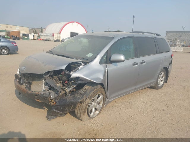 Aukcja sprzedaży 2011 Toyota Sienna, vin: 5TDZK3DC4BS132234, numer aukcji: 12667879