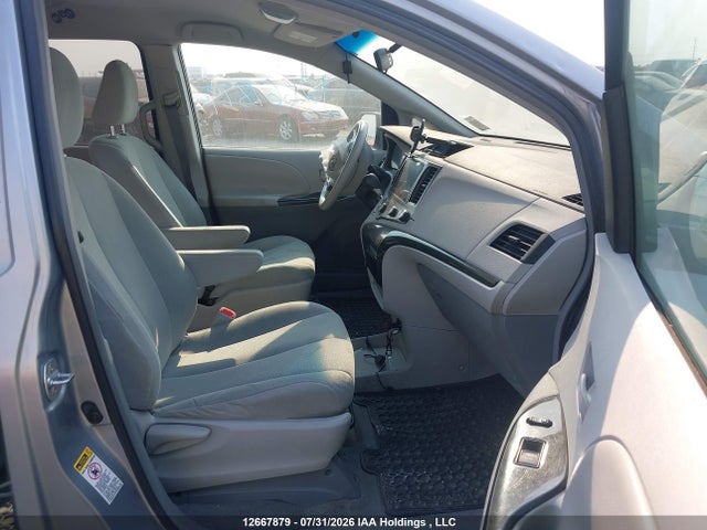 Aukcja sprzedaży 2011 Toyota Sienna, vin: 5TDZK3DC4BS132234, numer aukcji: 12667879