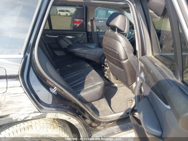 BMW X5 50i 2014 5UXKR6C59E0C03471 Image 8