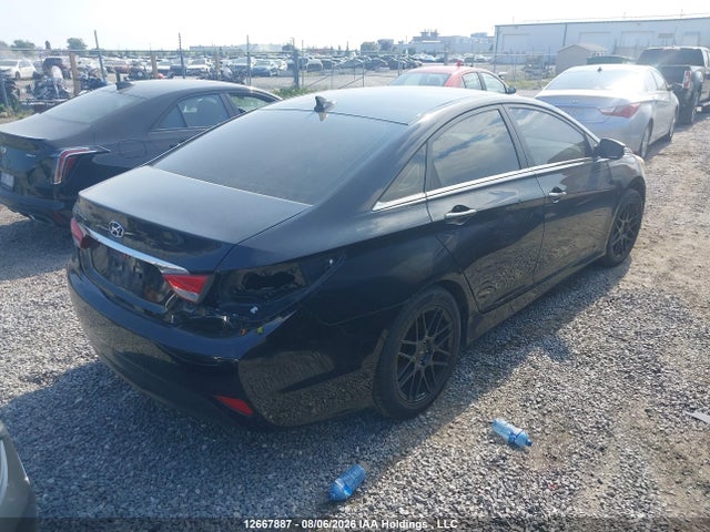 Продажа на аукционе авто 2014 Hyundai Sonata Gl, vin: 5NPEB4ACXEH812318, номер лота: 12667887