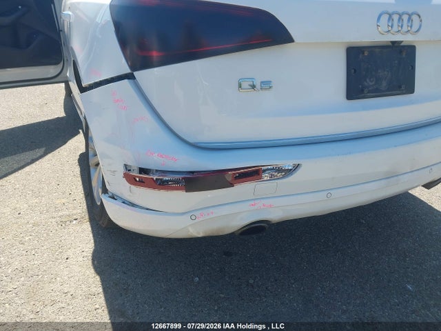 Audi Q5 Premium Plus 2017 WA1L2AFP2HA101171 Image 18