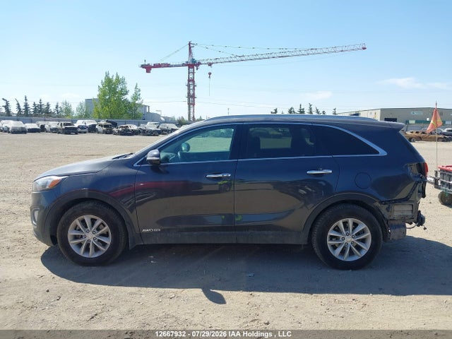 2017 Kia Sorento 3.3l Lx V6 7-seater მანქანა იყიდება აუქციონზე, vin: 5XYPGDA55HG214578, აუქციონის ნომერი: 12667932