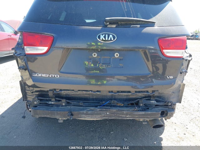 2017 Kia Sorento 3.3l Lx V6 7-seater მანქანა იყიდება აუქციონზე, vin: 5XYPGDA55HG214578, აუქციონის ნომერი: 12667932
