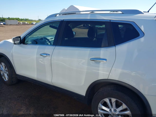 Nissan Rogue 2016 5N1AT2MV7GC757320 Image 15