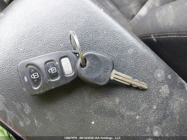 KMHD84LF2HU114213 Hyundai ELANTRA GL
