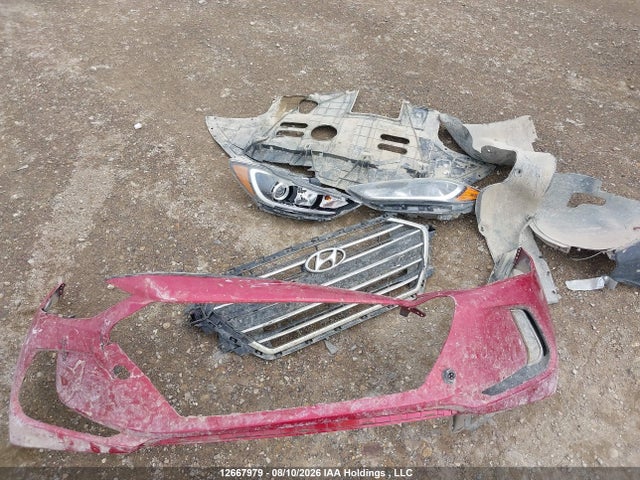 KMHD84LF2HU114213 Hyundai ELANTRA GL