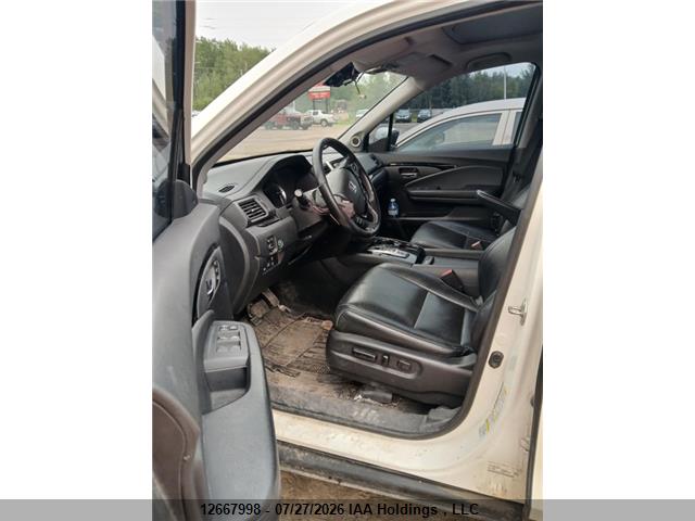 2016 Honda Pilot Touring მანქანა იყიდება აუქციონზე, vin: 5FNYF6H98GB511023, აუქციონის ნომერი: 12667998
