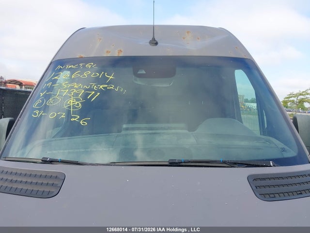 WD3CF1CD5KP173971 Mercedes-Benz Sprinter 2500