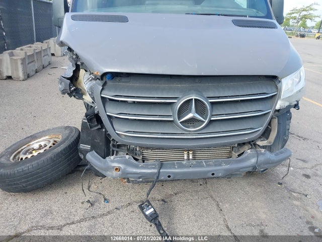 WD3CF1CD5KP173971 Mercedes-Benz Sprinter 2500