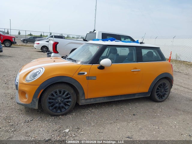 Mini 3 Door Cooper 2015 WMWXM5C59F3A58350 Image 14