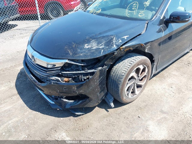 Honda Accord 2017 1HGCR2F75HA802523 Image 6
