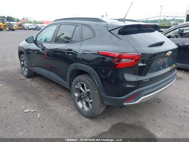 Chevrolet TRAX 1LT 2025 KL77LHE29SC223134 Image 3