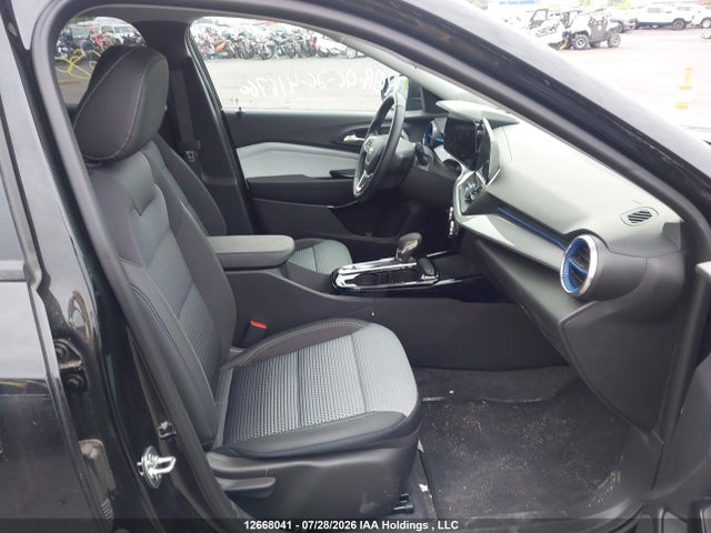Chevrolet TRAX 1LT 2025 KL77LHE29SC223134 Image 5