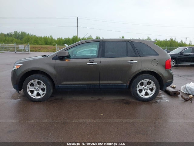 12668048 :رقم المزاد ، 2FMDK4JCXBBA03948 vin ، 2011 Ford Edge مزاد بيع
