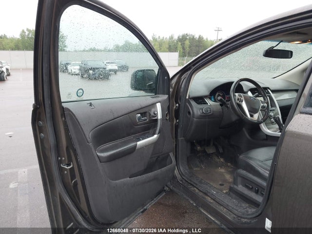 12668048 :رقم المزاد ، 2FMDK4JCXBBA03948 vin ، 2011 Ford Edge مزاد بيع
