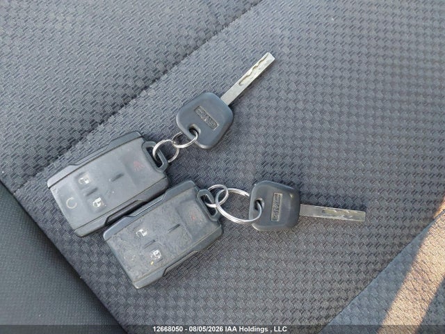 12668050 :رقم المزاد ، 3GTU2MEC2HG352106 vin ، 2017 Gmc Sierra K1500 Sle مزاد بيع