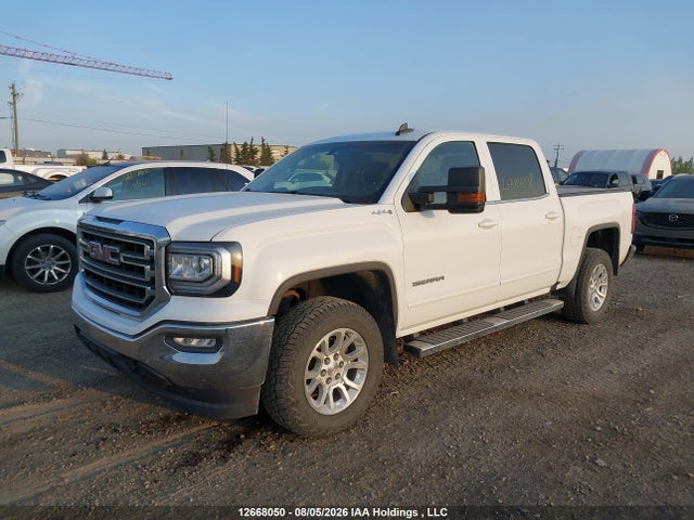 12668050 :رقم المزاد ، 3GTU2MEC2HG352106 vin ، 2017 Gmc Sierra K1500 Sle مزاد بيع
