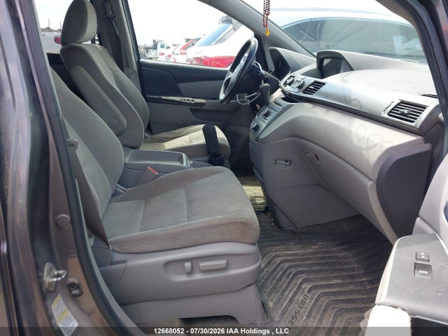Продажа на аукционе авто 2014 Honda Odyssey Se, vin: 5FNRL5H37EB501017, номер лота: 12668052