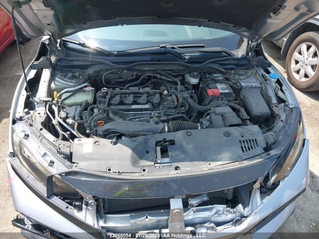 Auction sale of the 2018 Honda Civic Sport Touring, vin: SHHFK7H93JU305266, lot number: 12668054