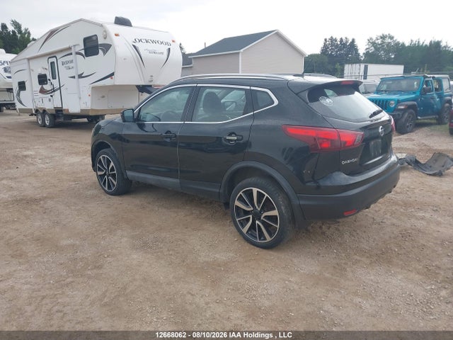 12668062 :رقم المزاد ، JN1BJ1CR9JW264437 vin ، 2018 Nissan Qashqai S/sl/sv مزاد بيع