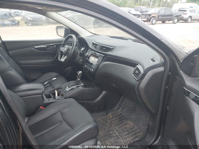 12668062 :رقم المزاد ، JN1BJ1CR9JW264437 vin ، 2018 Nissan Qashqai S/sl/sv مزاد بيع