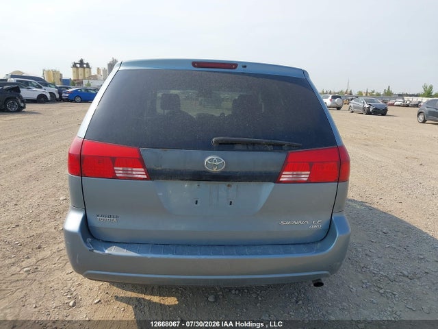 2005 Toyota Sienna Ce მანქანა იყიდება აუქციონზე, vin: 5TDBA29C95S032951, აუქციონის ნომერი: 12668067