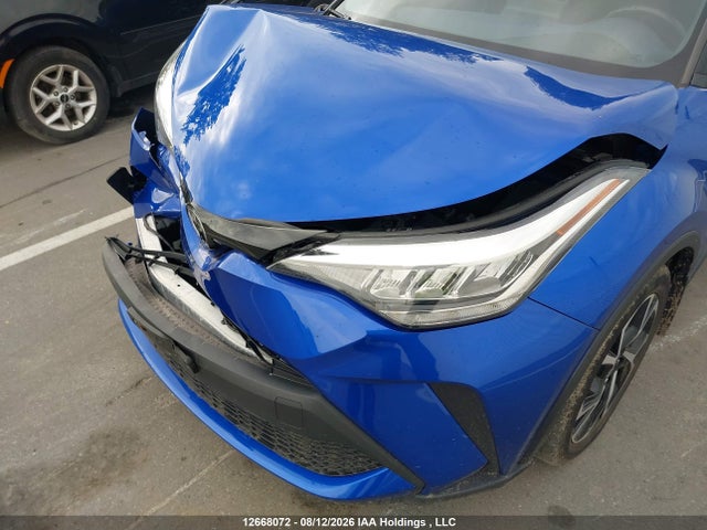 Продаж на аукціоні авто 2022 Toyota C-hr Xle Premium, vin: JTNKHMBX3N1133965, номер лоту: 12668072