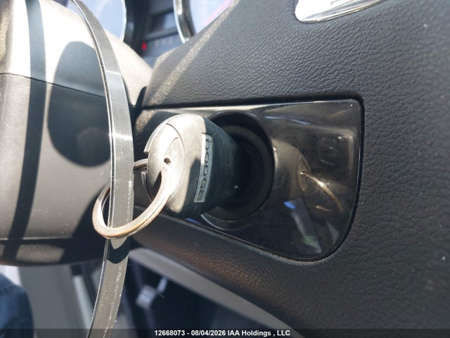 12668073 :رقم المزاد ، 2C4RDGBGXJR163762 vin ، 2018 Dodge Grand Caravan Se مزاد بيع