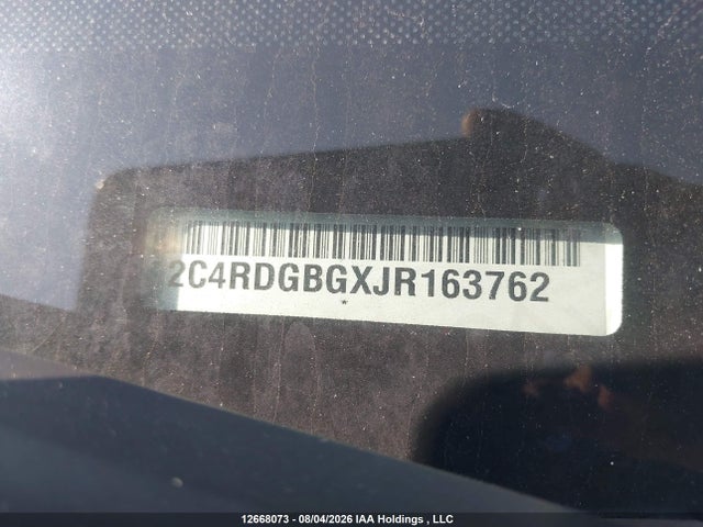 12668073 :رقم المزاد ، 2C4RDGBGXJR163762 vin ، 2018 Dodge Grand Caravan Se مزاد بيع