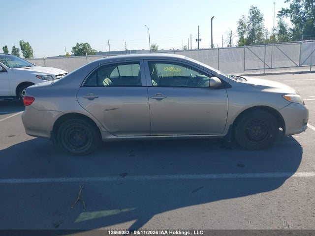 2010 Toyota Corolla Ce მანქანა იყიდება აუქციონზე, vin: 2T1BU4EE2AC215380, აუქციონის ნომერი: 12668083