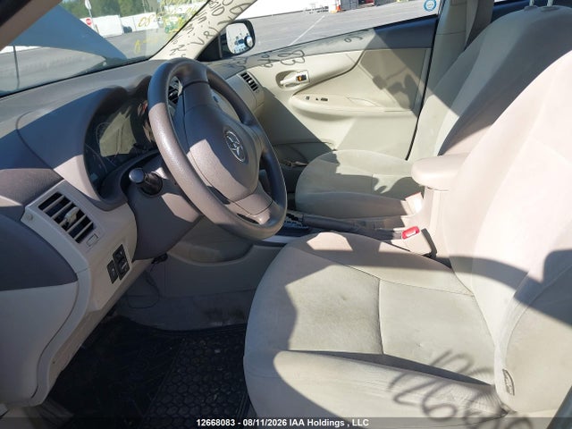 2010 Toyota Corolla Ce მანქანა იყიდება აუქციონზე, vin: 2T1BU4EE2AC215380, აუქციონის ნომერი: 12668083