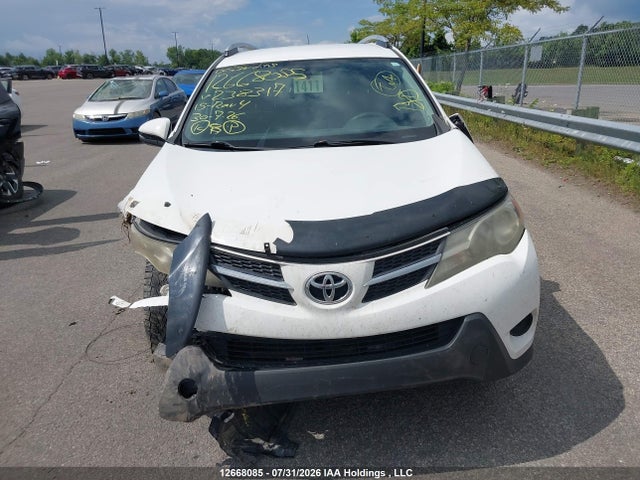 Toyota RAV4 LE 2015 2T3BFREV5FW238317 Image 12