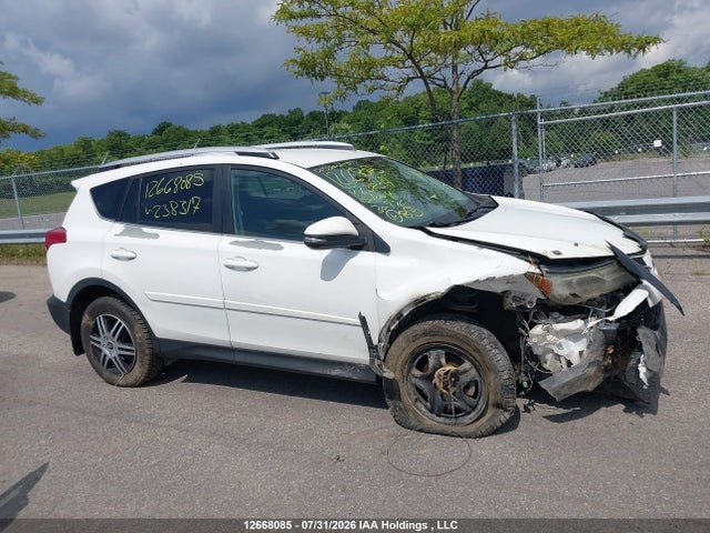 Toyota RAV4 LE 2015 2T3BFREV5FW238317 Image 13