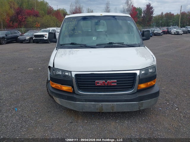 GMC Savana G2500 2018 1GTW7AFG7J1329919 Image 11