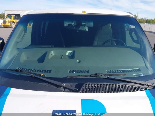 GMC Savana G2500 2018 1GTW7AFG7J1329919 Image 14