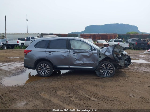 Продаж на аукціоні авто 2019 Mitsubishi Outlander Se/se Black Edition, vin: JA4JZ3AX5KZ601260, номер лоту: 12668118