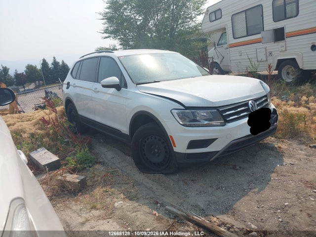Продажа на аукционе авто 2019 Volkswagen Tiguan S, vin: 3VV0B7AX4KM015343, номер лота: 12668128