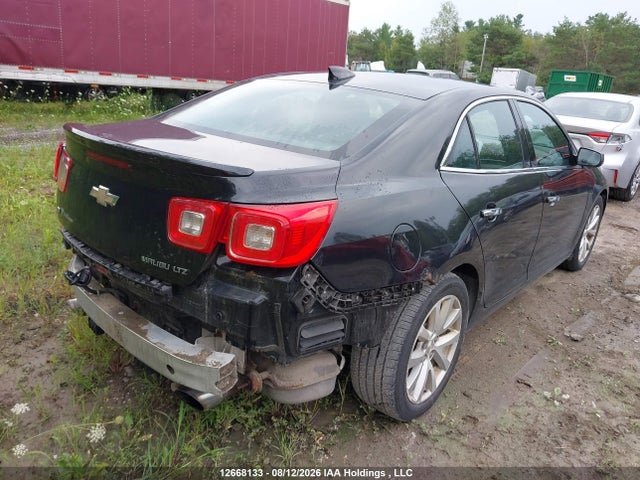 1G11F5SLXFF260783 Chevrolet Malibu 1lz