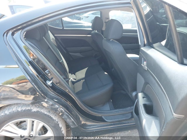 2020 Hyundai Elantra Preferred With Sun And Safety Package Auto Ivt მანქანა იყიდება აუქციონზე, vin: KMHD84LF3LU923275, აუქციონის ნომერი: 12668134