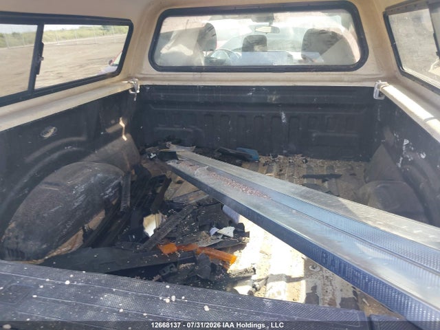 12668137 :رقم المزاد ، 1FTMF1CP1NKF31282 vin ، 2022 Ford F150 مزاد بيع