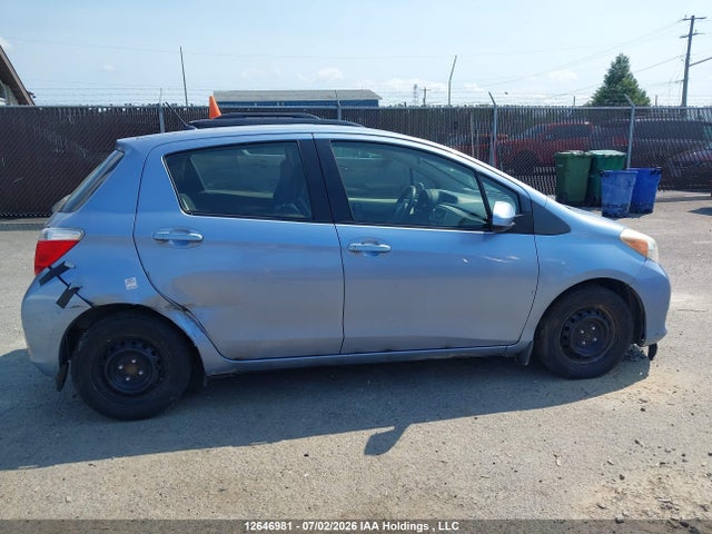 12646981 :رقم المزاد ، JTDKTUD36CD523693 vin ، 2012 Toyota Yaris Le مزاد بيع