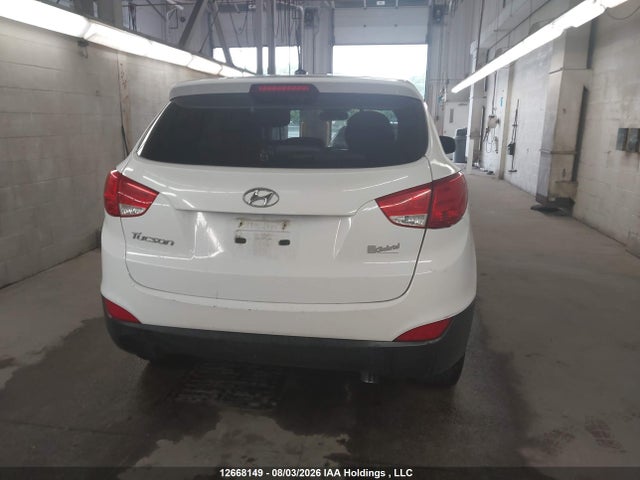Hyundai Tucson 2014 KM8JT3AF6EU896512 Image 16