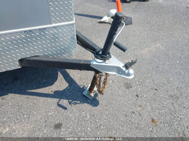 12668150 :رقم المزاد ، 5UZBE0818ED027170 vin ، 2014 Diamond C Trailer Enclosed Trailer Bnb58 مزاد بيع