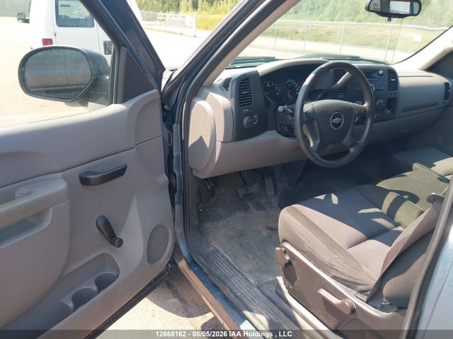 2010 Chevrolet Silverado C1500 მანქანა იყიდება აუქციონზე, vin: 1GCPCPEX3AZ123714, აუქციონის ნომერი: 12668162