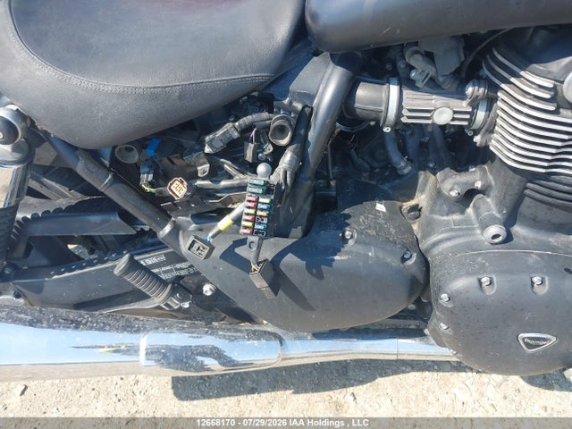 Продажа на аукционе авто 2012 Triumph Motorcycle Thunderbird Storm Abs, vin: SMTB03WF3CJ548547, номер лота: 12668170