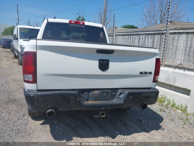 RAM 1500 Classic 2019 1C6RR7LT5KS611894 Image 16