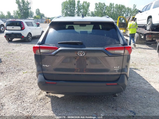 Toyota RAV4 2024 2T3R1RFV7RC443705 Image 16