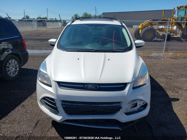 Продажа на аукционе авто 2015 Ford Escape Se, vin: 1FMCU9G95FUB98789, номер лота: 12668201