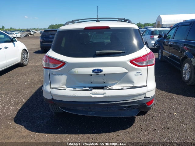 Продажа на аукционе авто 2015 Ford Escape Se, vin: 1FMCU9G95FUB98789, номер лота: 12668201